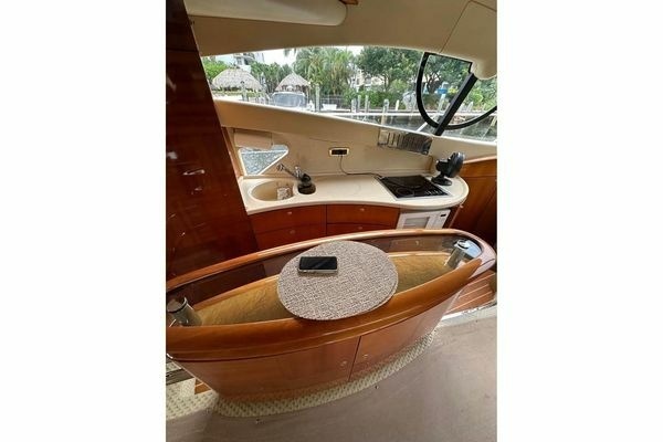55ft Azimut Yacht For Sale
