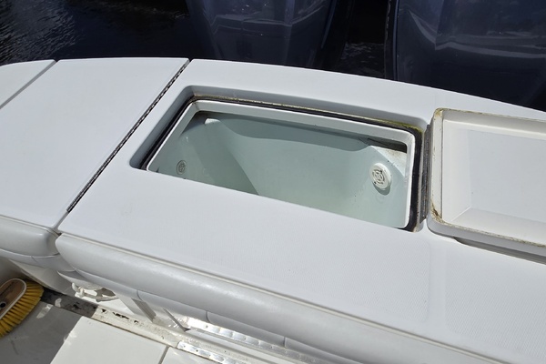 FREE FALLIN 28ft Regulator Yacht For Sale