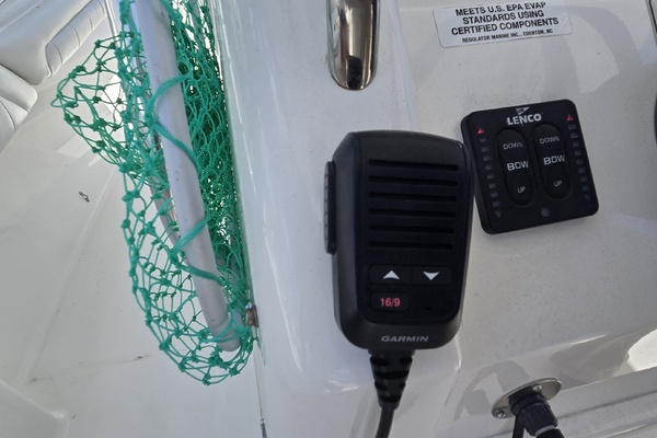 FREE FALLIN 28ft Regulator Yacht For Sale