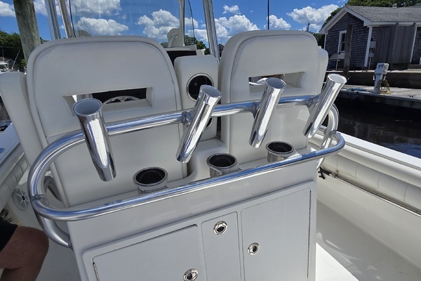 2018 Regulator 28