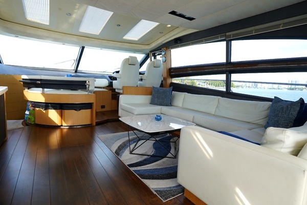 Princess V72 Yacht For Sale
