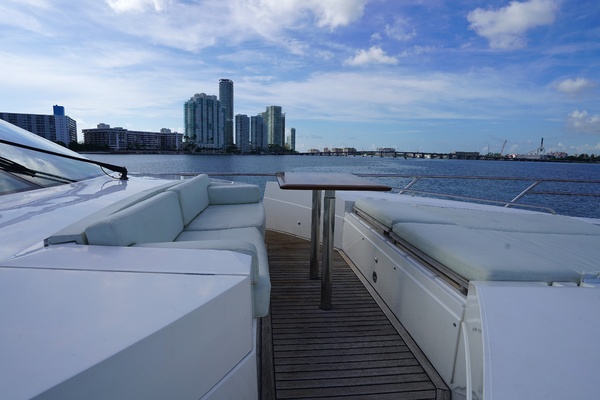 ROUND MIDNIGHT 72ft Princess Yacht For Sale