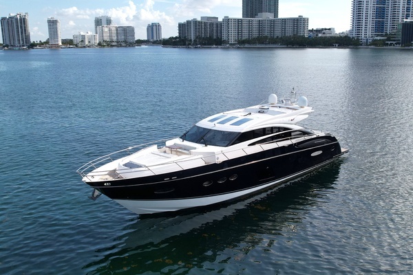 72-ft-Princess-2013-V72-ROUND MIDNIGHT MIAMI Florida United States  yacht for sale