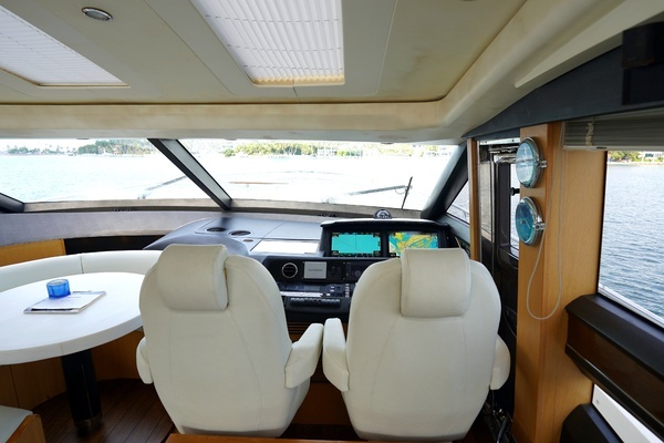 Princess V72 Yacht For Sale