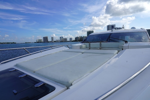 Princess V72 Yacht For Sale