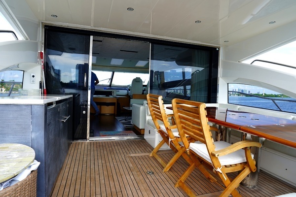 Princess V72 Yacht For Sale