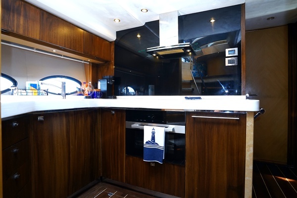 Princess V72 Yacht For Sale
