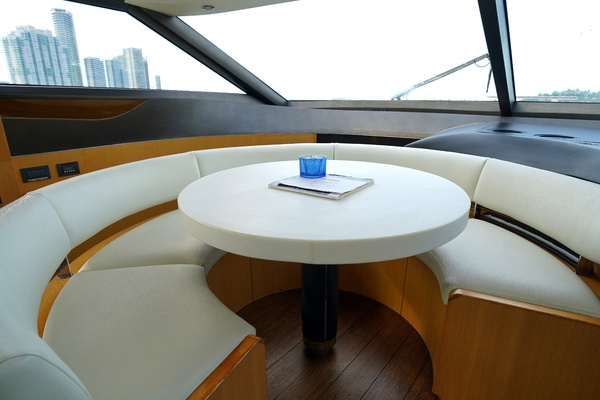 ROUND MIDNIGHT 72ft Princess Yacht For Sale
