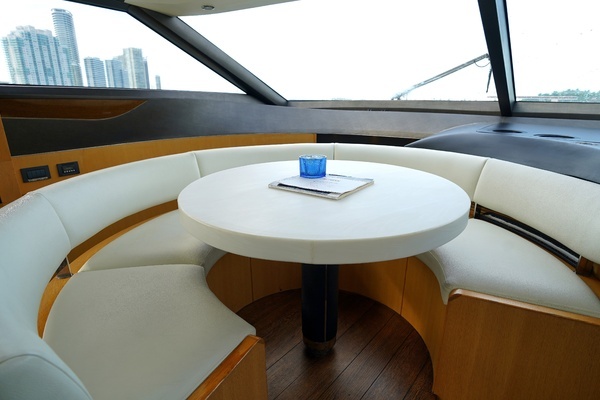 Princess V72 Yacht For Sale
