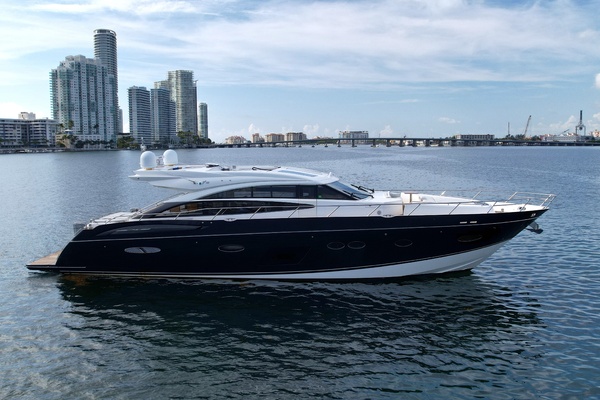 ROUND MIDNIGHT 72ft Princess Yacht For Sale