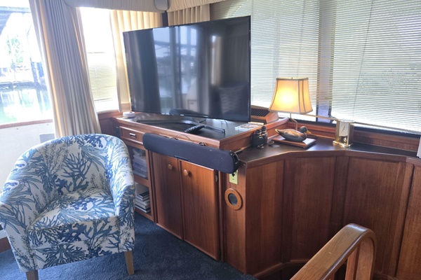 50ft Chris Craft Yacht For Sale