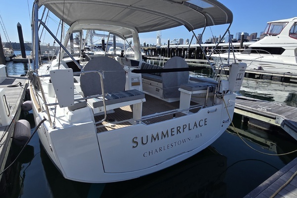 Photo of the 2023 Beneteau Oceanis 38.1 "SUMMERPLACE"