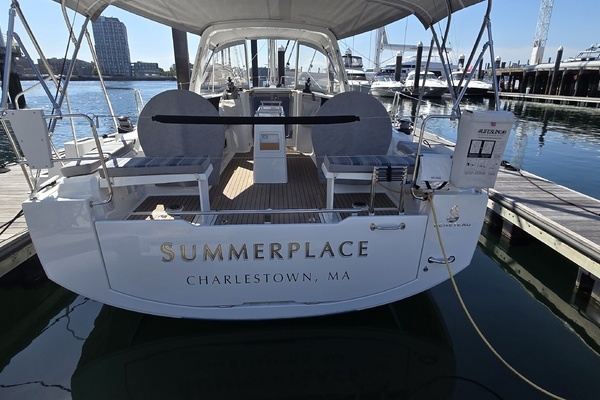 Photo of the 2023 Beneteau Oceanis 38.1 "SUMMERPLACE"