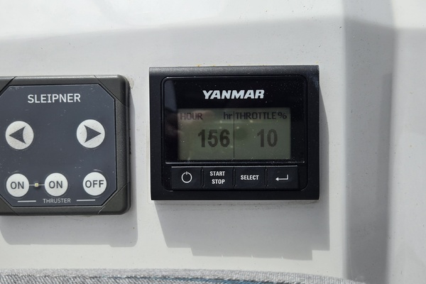 SUMMERPLACE 38ft Beneteau Yacht For Sale