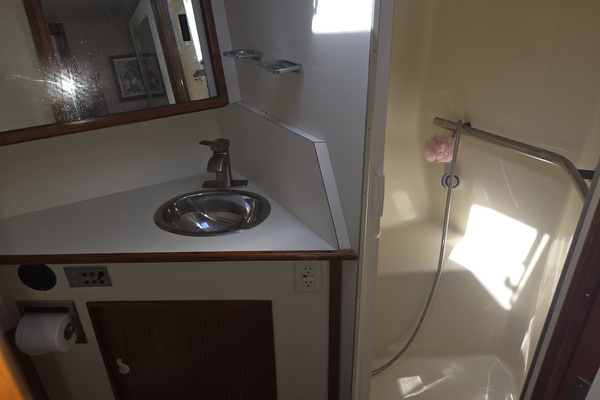 Peggy Sue 39ft Sea Ray Yacht For Sale