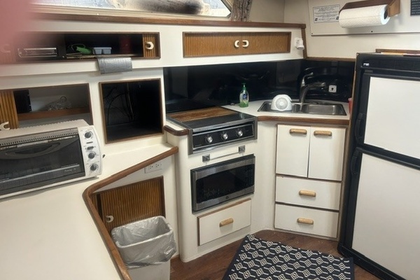 Peggy Sue 39ft Sea Ray Yacht For Sale