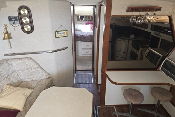Peggy Sue 39ft Sea Ray Yacht For Sale