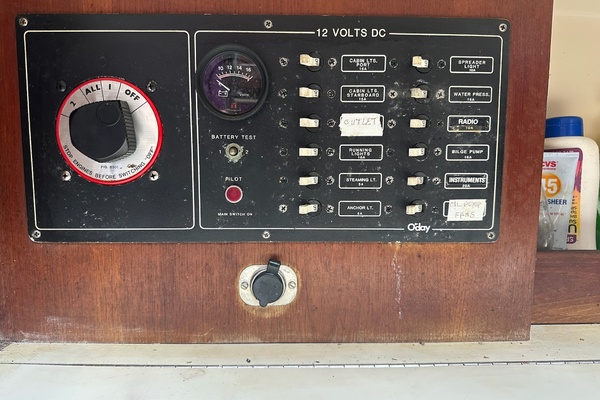 30ft O Day Yacht For Sale