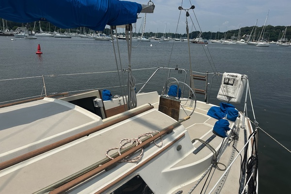 30ft O Day Yacht For Sale