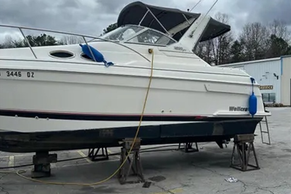 Photo of the 1999 Wellcraft 2800 Martinique