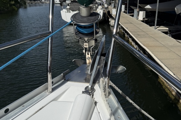 Lone Spar 36ft Beneteau Yacht For Sale