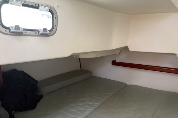 Lone Spar 36ft Beneteau Yacht For Sale