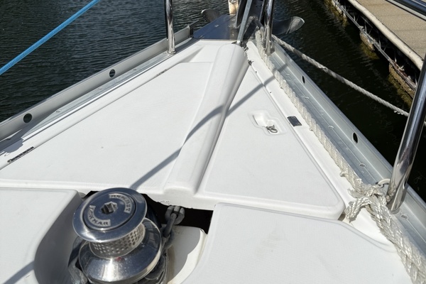 Lone Spar 36ft Beneteau Yacht For Sale