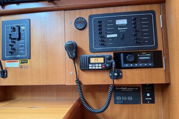 Lone Spar 36ft Beneteau Yacht For Sale