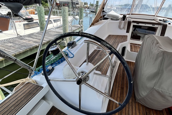 41ft Jeanneau Yacht For Sale
