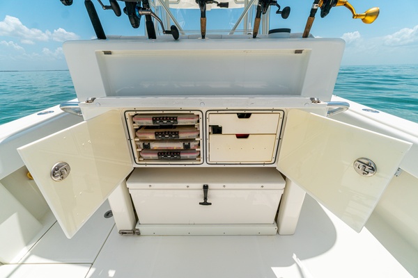 SALVATION II 37ft SeaVee Yacht For Sale