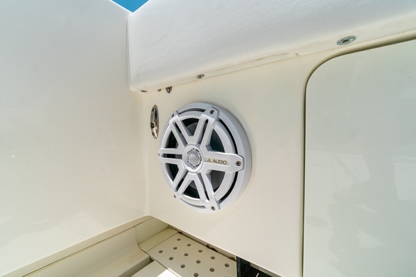 SALVATION II 37ft SeaVee Yacht For Sale
