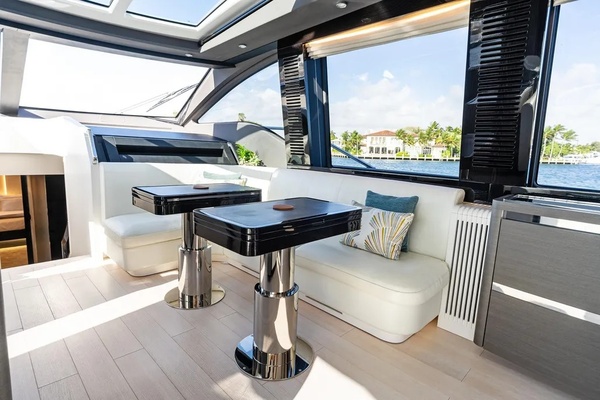 80ft Azimut Yacht For Sale