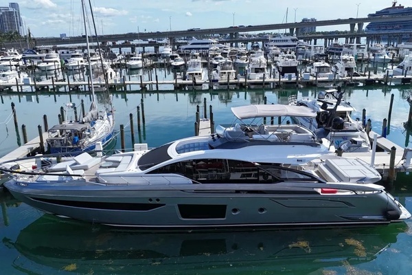 Azimut  Yacht For Sale