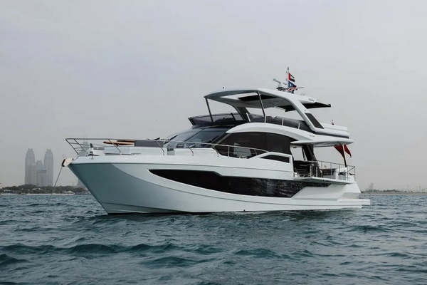 64FT (19.51M) GALEON