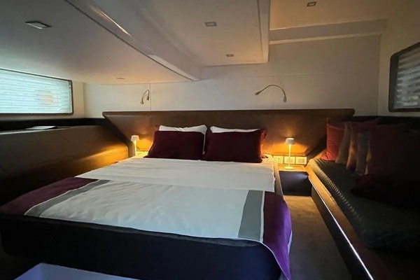 51ft Schaefer Yacht For Sale