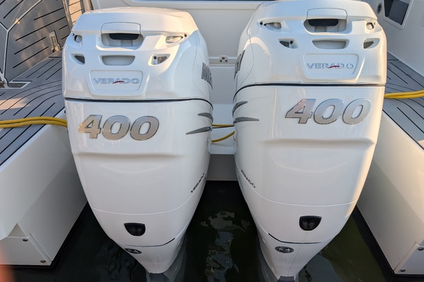 32ft Galeon Yacht For Sale