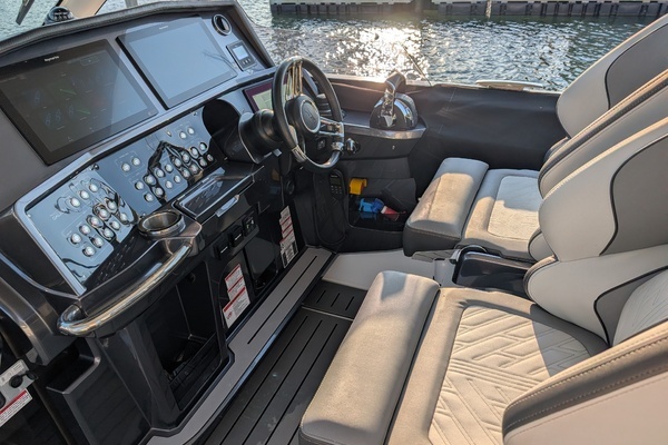 Galeon  Yacht For Sale