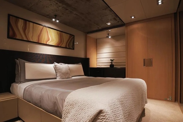 94ft Sanlorenzo Yacht For Sale