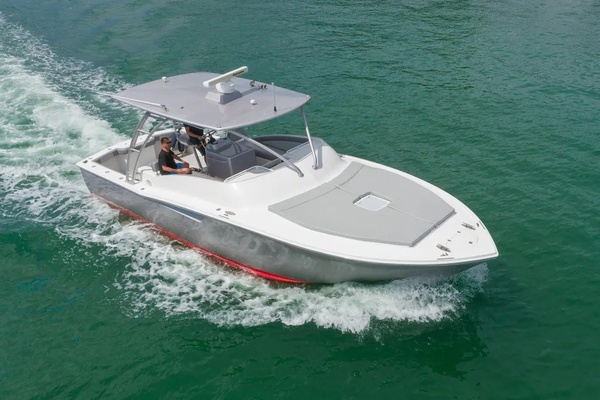 35ft Buddy Davis Yacht For Sale