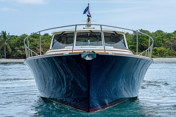 2018 Hinckley 55
