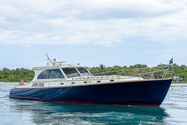 2018 Hinckley 55