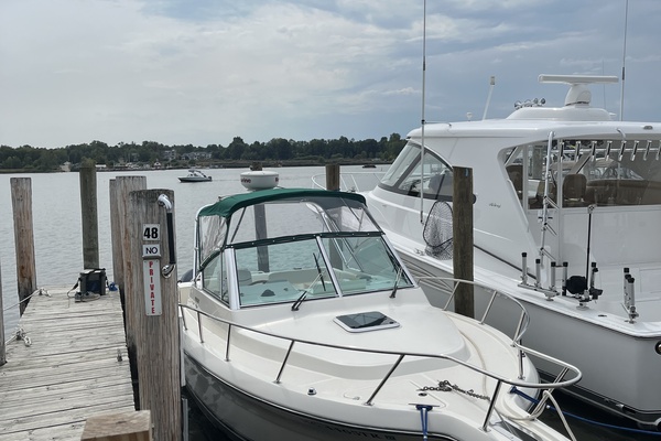 28ft Pursuit Yacht For Sale