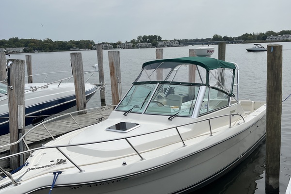 28ft Pursuit Yacht For Sale