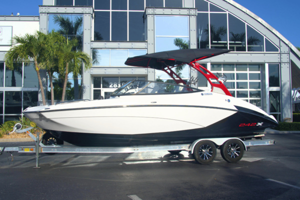24-ft-Yamaha Boats-2018-242X- Bonita Springs Florida United States  yacht for sale