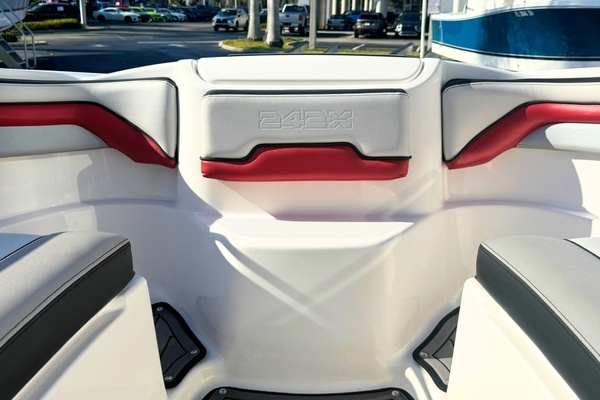 24ft Yamaha Boats Yacht For Sale