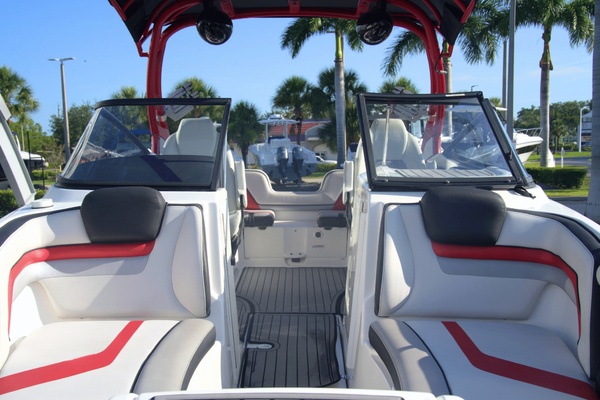 24ft Yamaha Boats Yacht For Sale