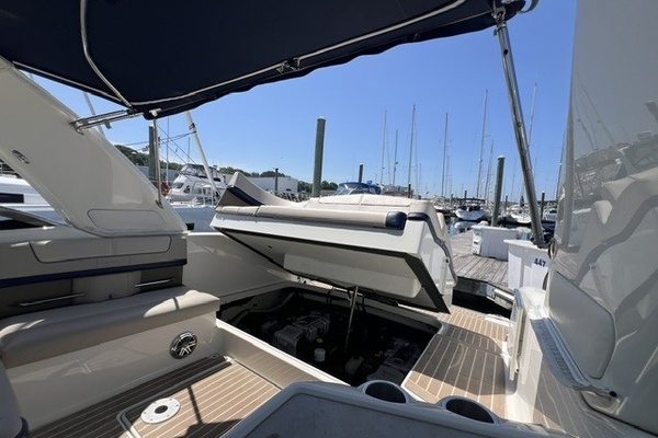 Conundrum 35ft Formula Yacht For Sale