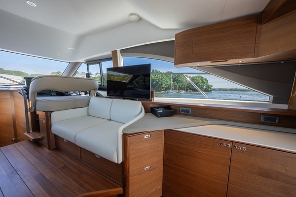 2025 Princess 45