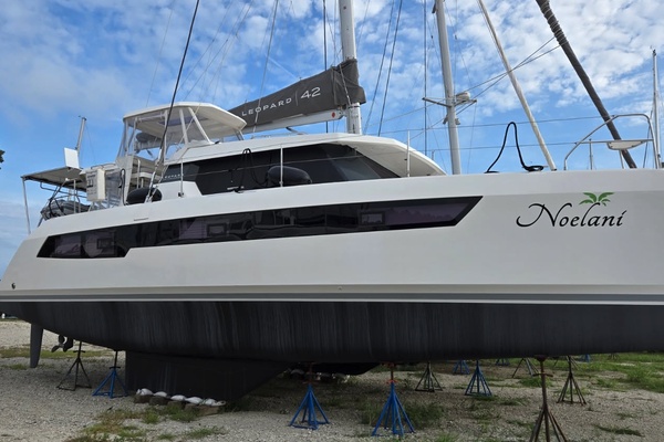 Noelani 42ft Leopard Yacht For Sale