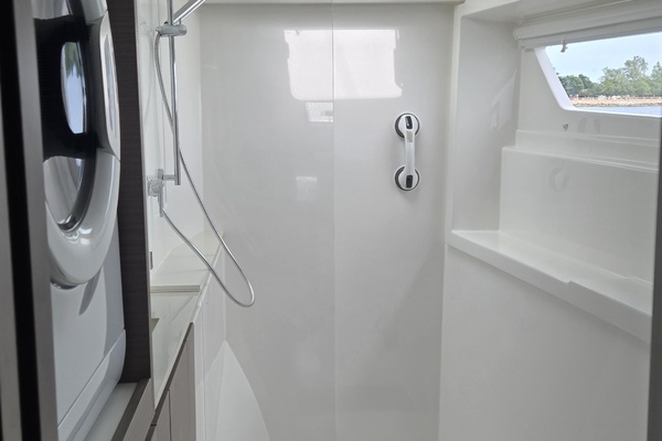 Leopard 42 Yacht For Sale